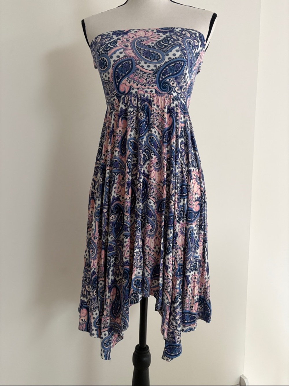 NWOT Express Strapless Blue and Pink Paisley Dress / Coverup Size S